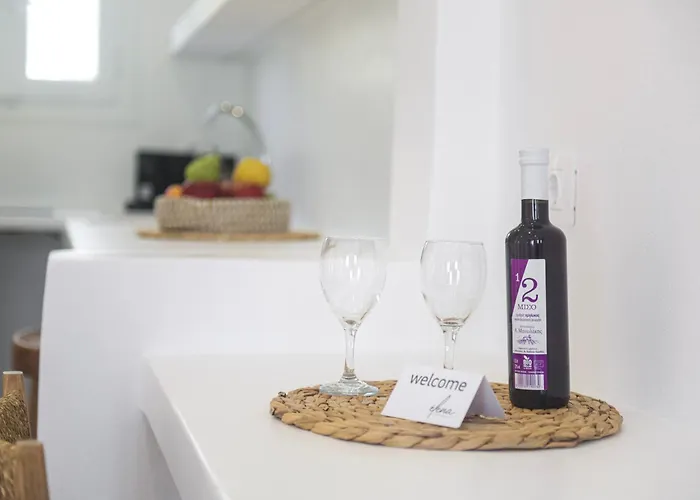 Elena Studios & Apartments