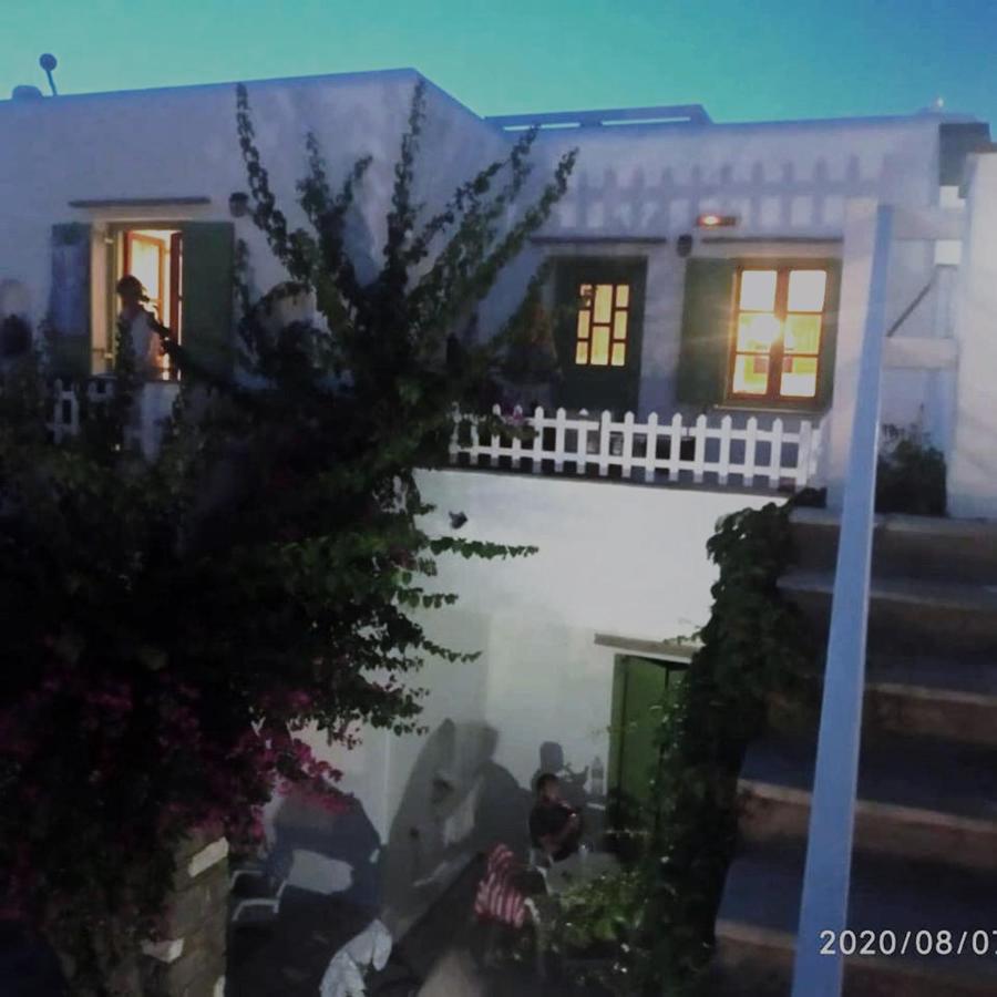 Hotel de apartamente Elena & 4*