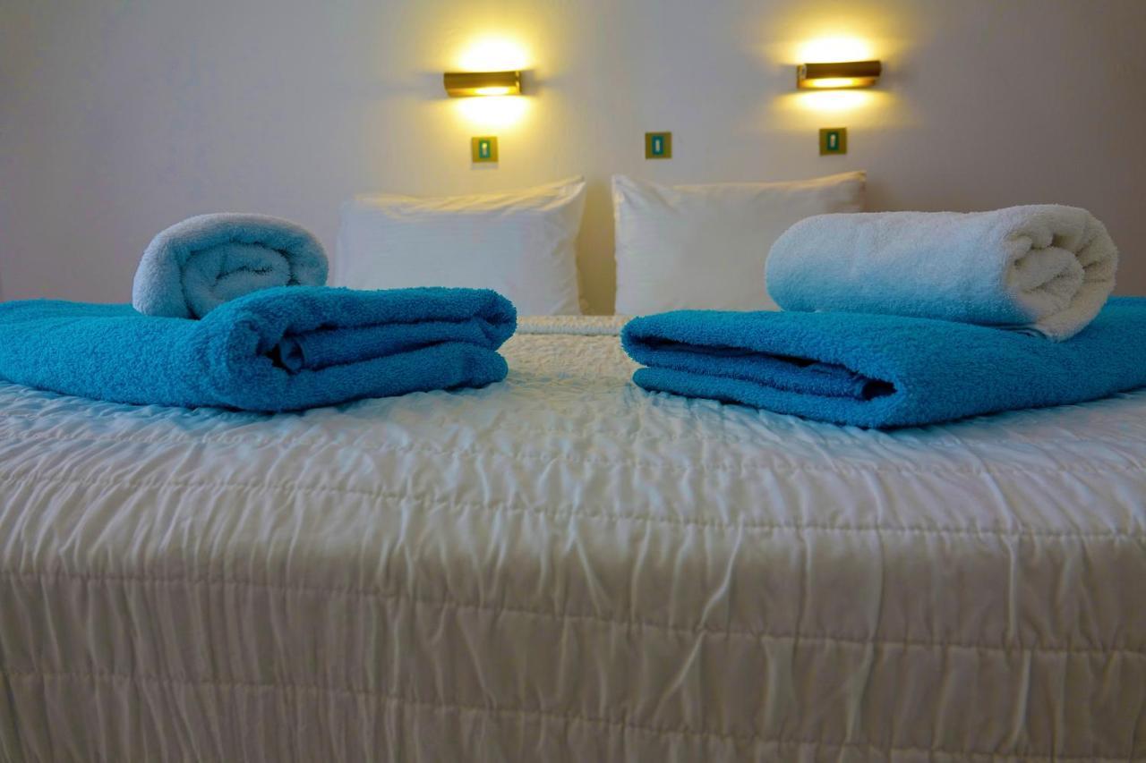 Elena & Hotel apartamentowy Piso Livadi